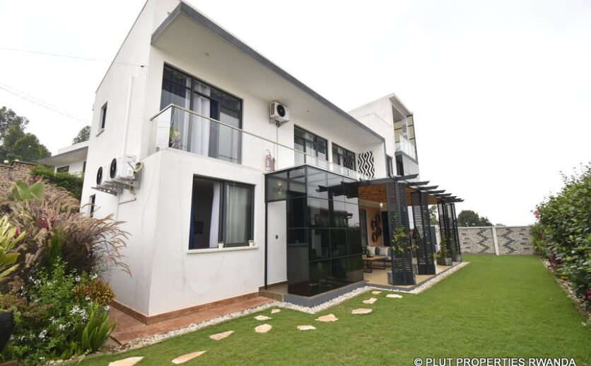 rebero villa for rent plut properties (3)