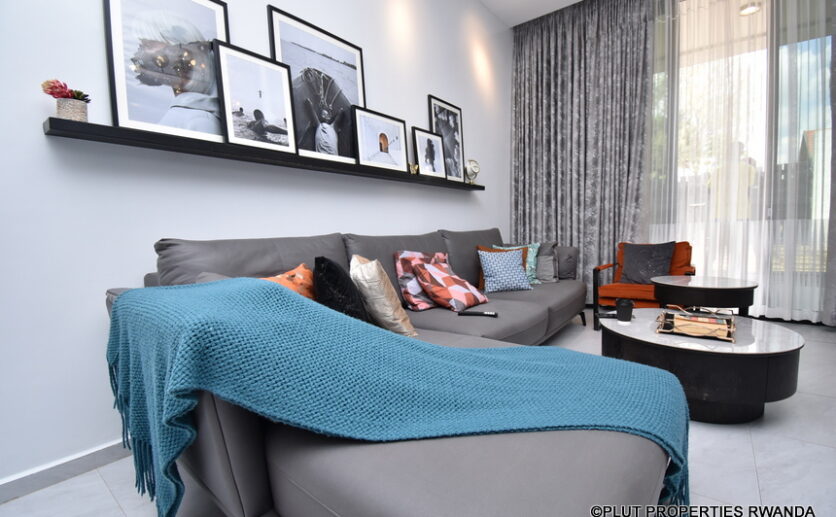 rent an apartment in Rebero (9)