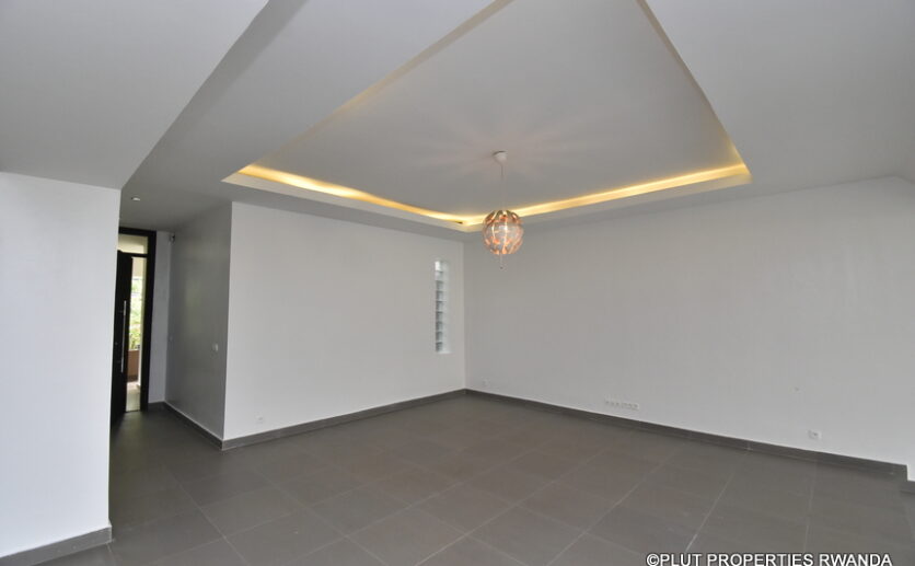 rent in Kiyovu (16)
