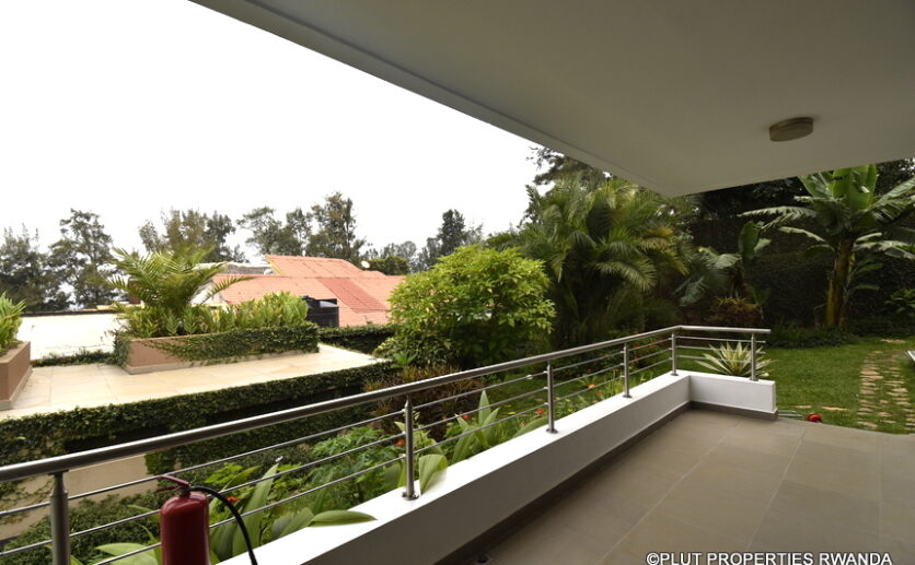 rent in Kiyovu (9)