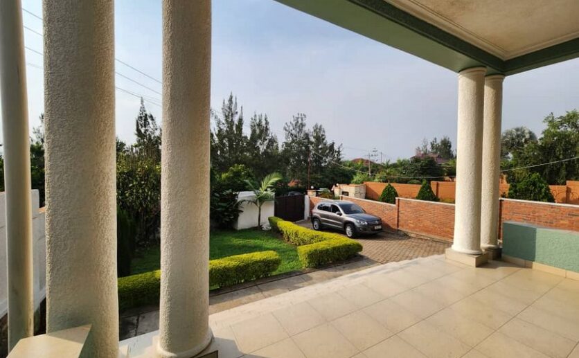 unfurnished house for rent in Kibagabaga (15)