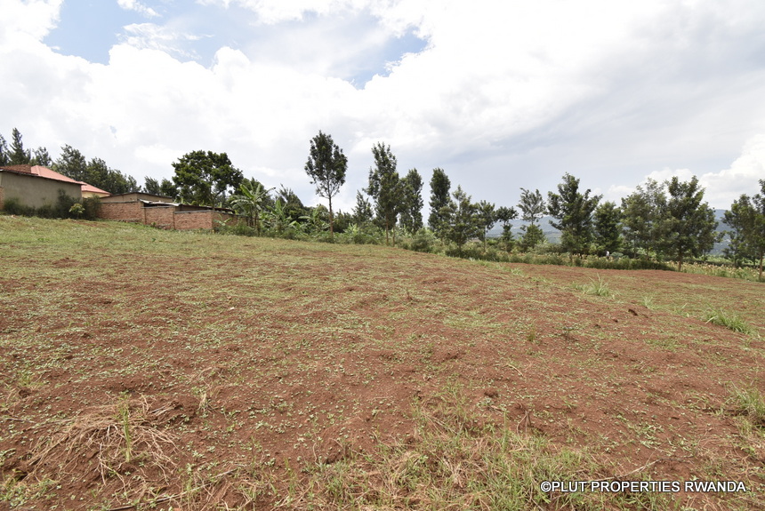 Buy land in Rwamagana.