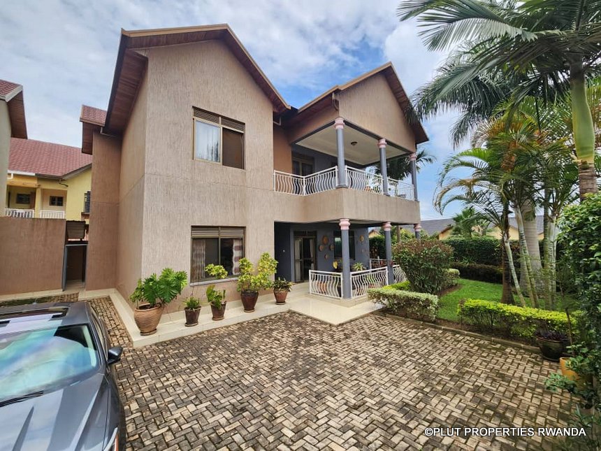 Furnished house for rent in Gacuriro.