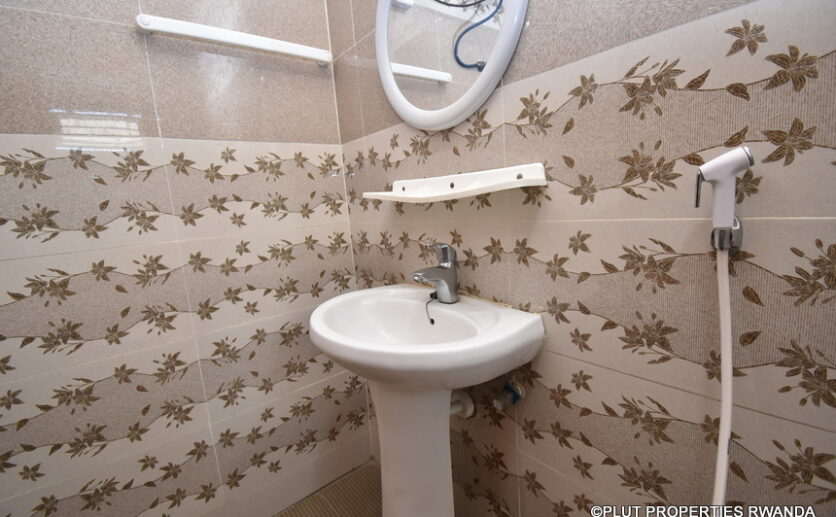 rent apartment in rebero (15)
