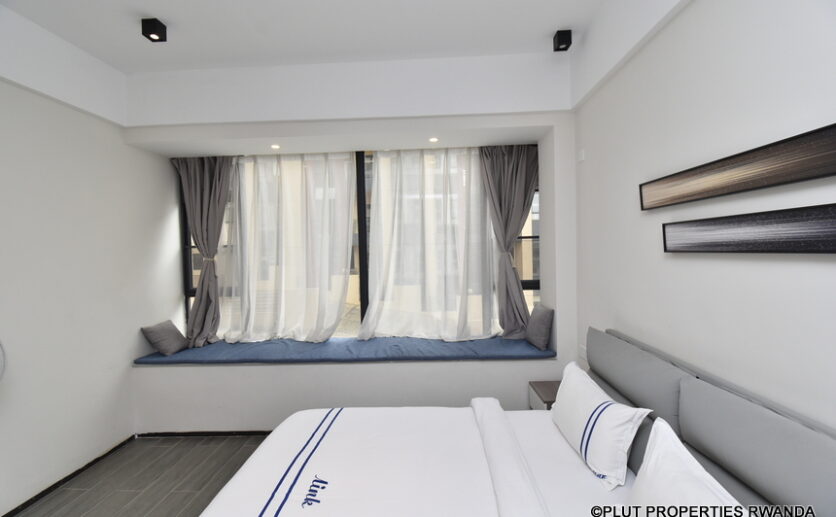 a deluxe furnished apartment for rent in nyarutarama (5)