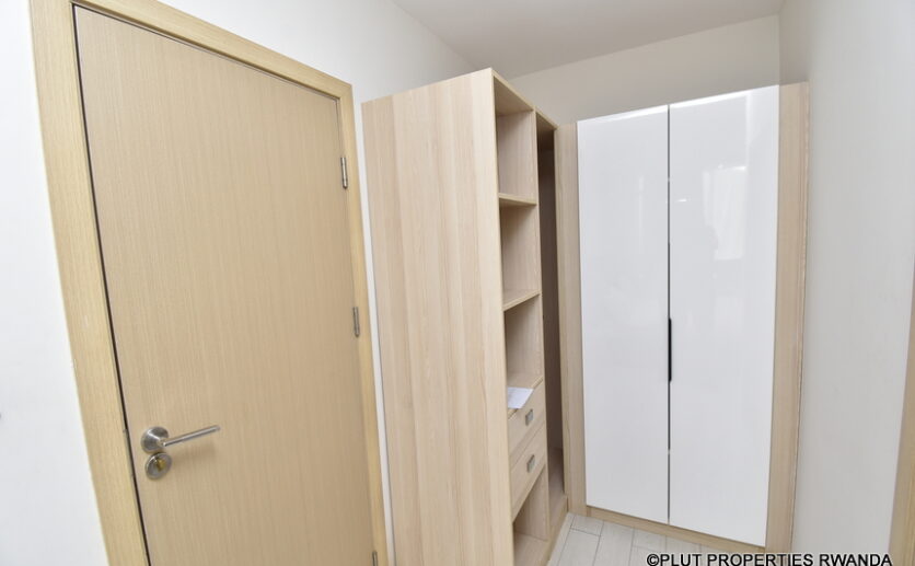 furnished apartment for rent in nyarutarama (17)