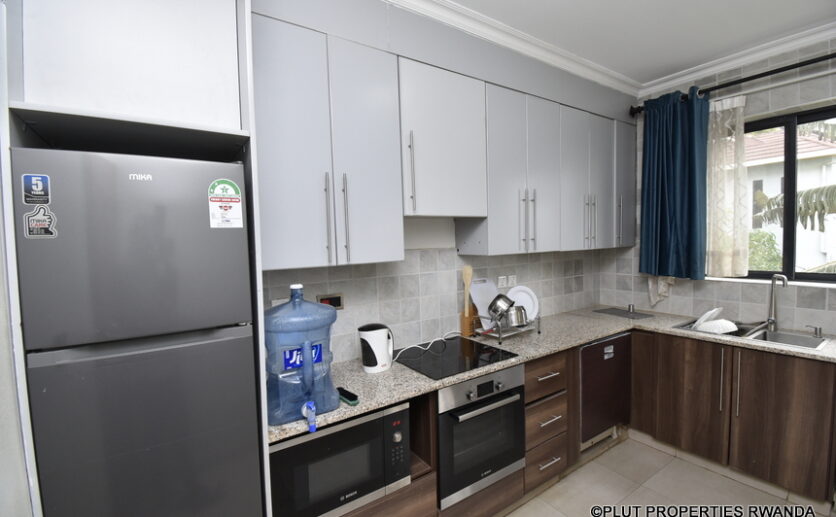 furnished apartment for rent in nyarutarama (2)