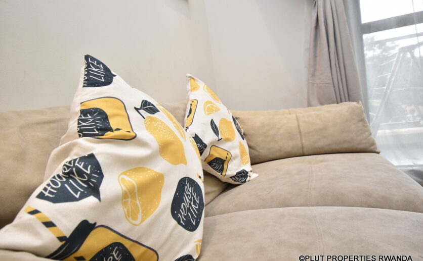furnished apartment for rent in nyarutarama (7)
