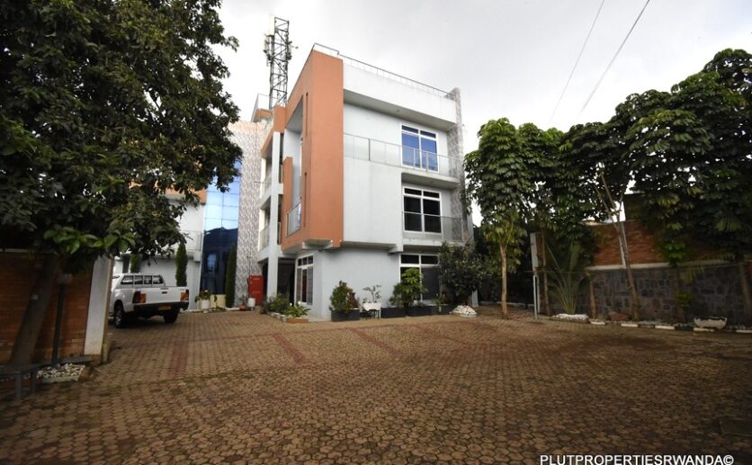 rent in gisozi (7)