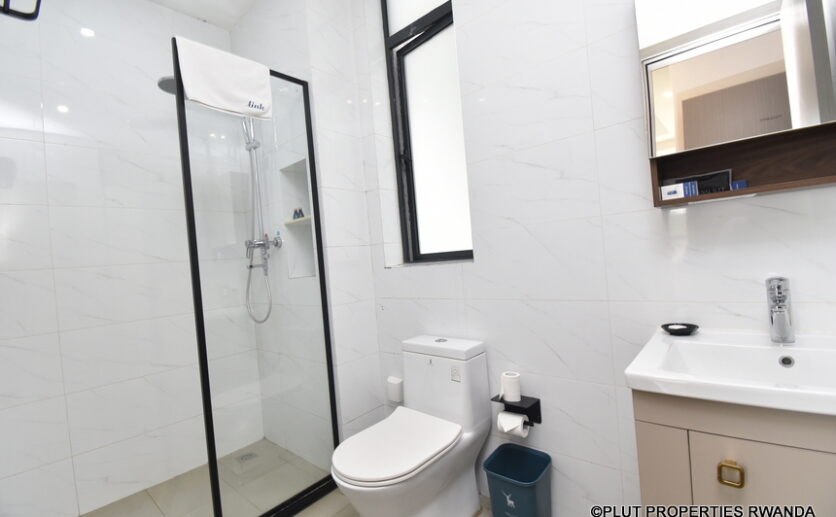 3 bedrooms for rent in Nyarutarama (15)