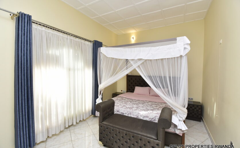 Furnisehd house for rent in Rebero (15)