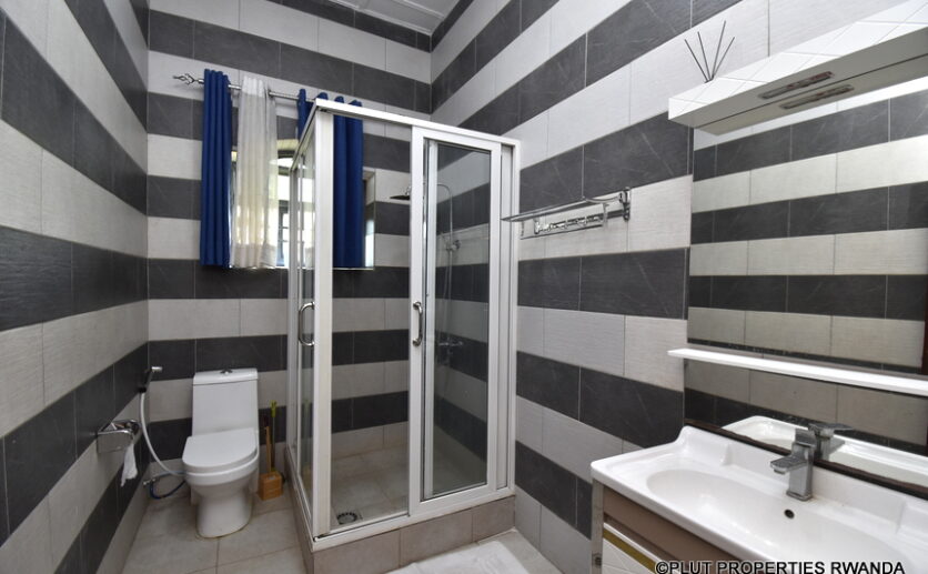 Furnisehd house for rent in Rebero (19)