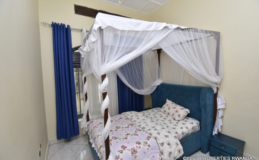 Furnisehd house for rent in Rebero (20)