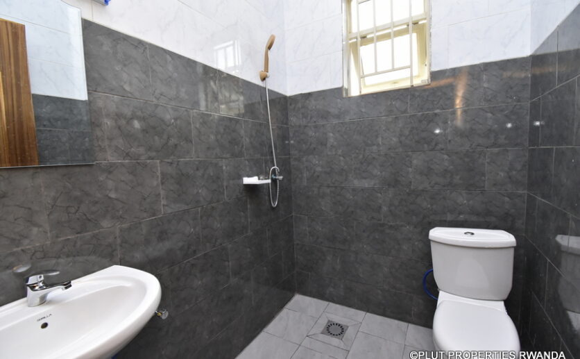 House for sale in Remera (19)