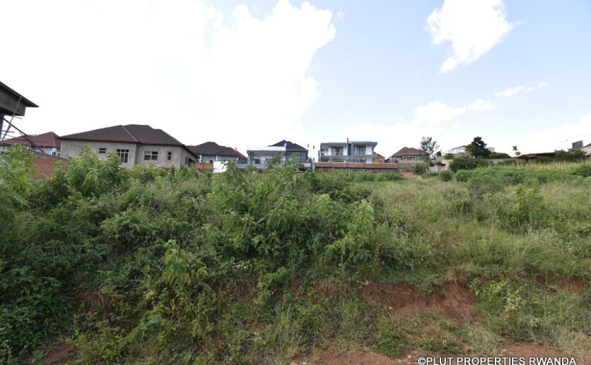 Kicukiro Muyange land for sale (1)