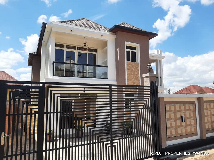 Unfurnished house for rent in Kibagabaga.