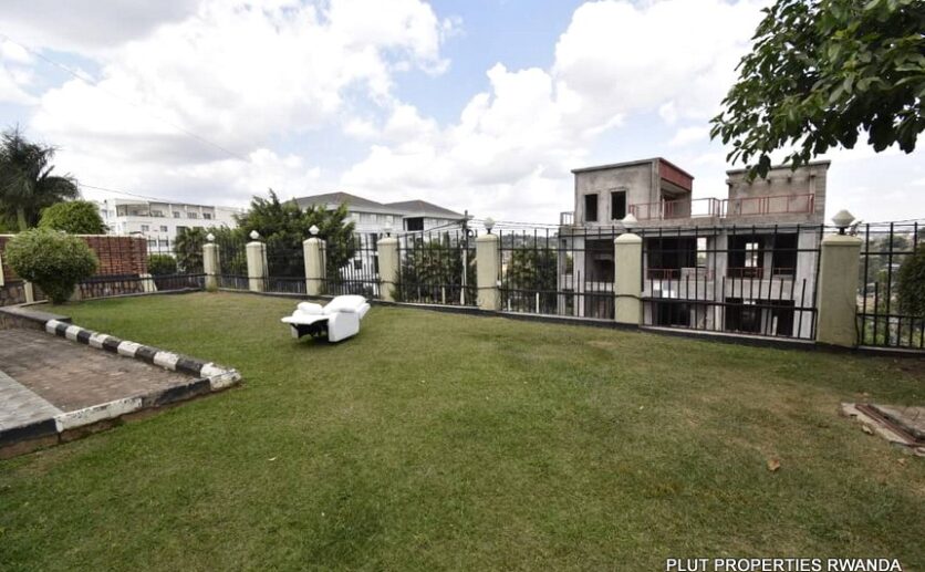 family house for rent in Gacuriro (1)