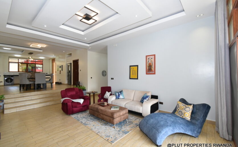 serviced modern ground floor apartment (update) (4)
