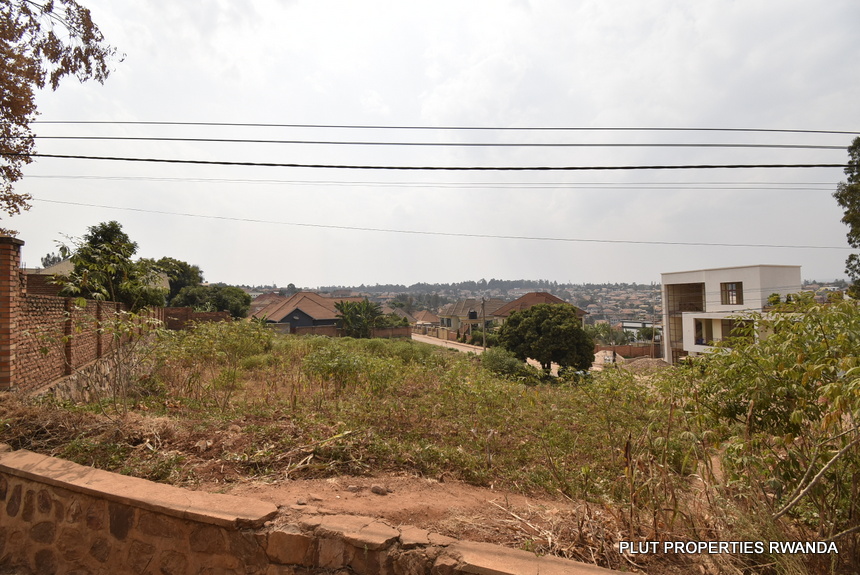 Big plot for sale in Kicukiro Kagarama.