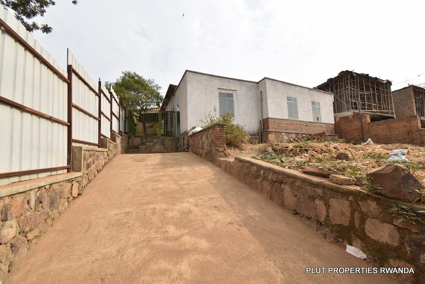 House for sale in Gacuriro.