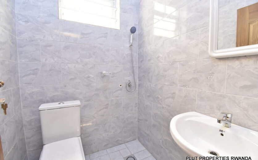 House for sale in Kicukiro plut properties (10)