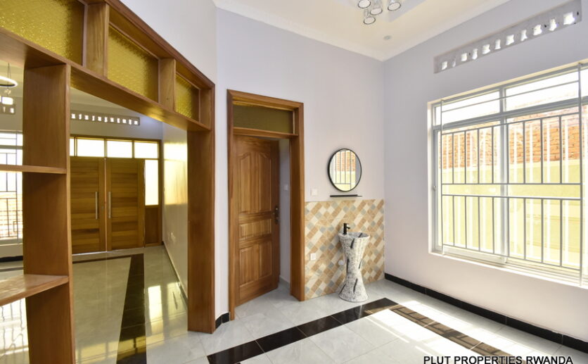 House for sale in Kicukiro plut properties (7)