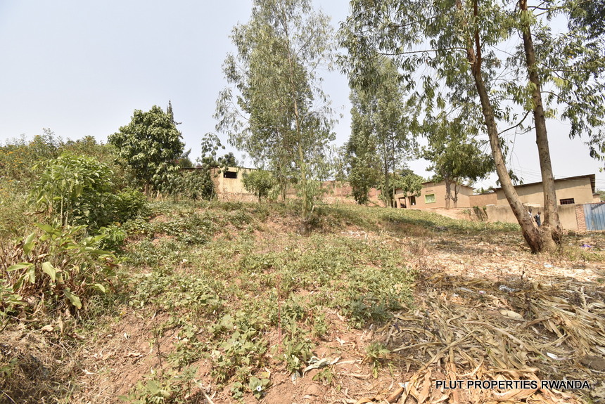 Big plot for sale in Gacuriro.