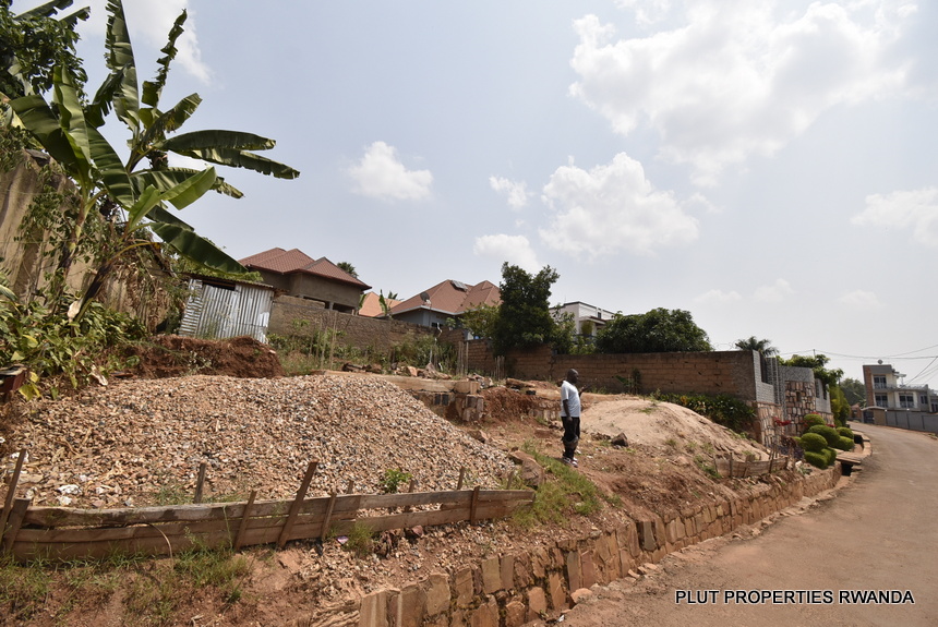 Plot for sale in Kicukiro.