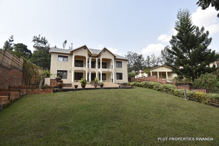 Rent in Nyarutarama.
