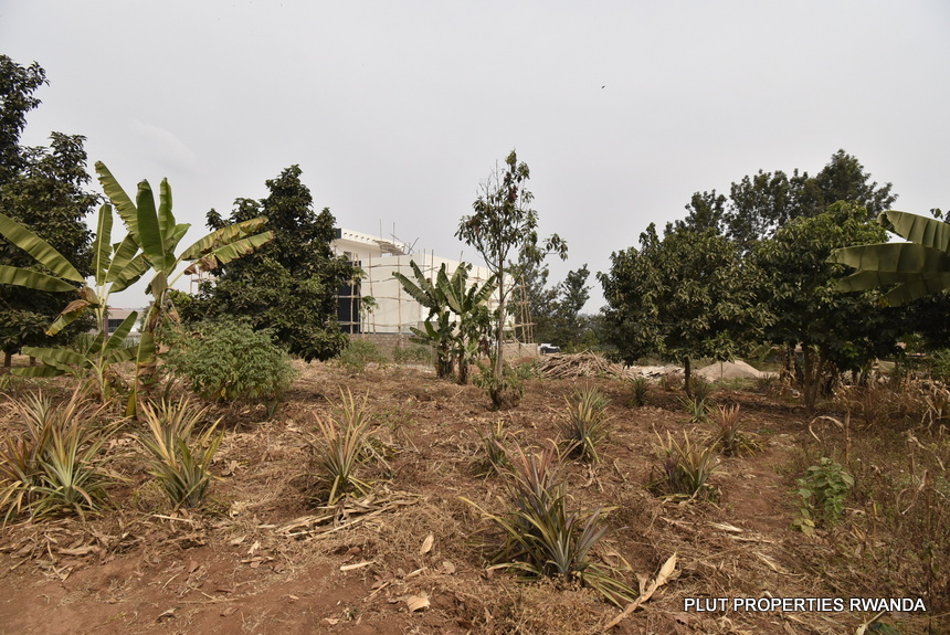 Rusororo plot for sale.