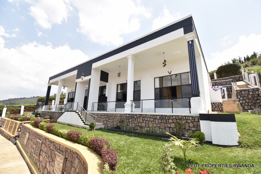 Semi-Detached House for Rent in Zindiro.