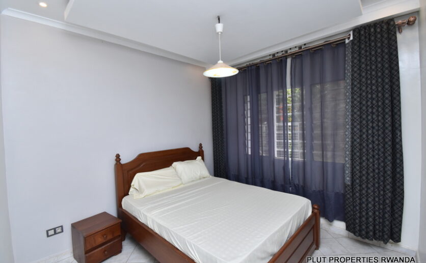 fully furnished house for rent in Kiyovu plut properties (update) (10)