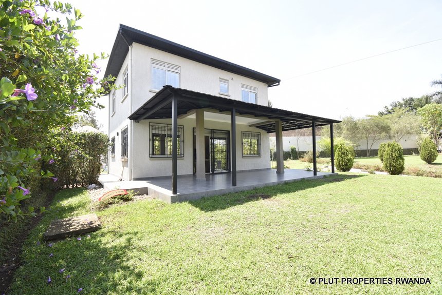 Beautiful 3-Bedroom House in Kibagabaga, Kigali 3,500,000 RWF per month, long term rental only. Discover your dream home in the heart of Kibagabaga