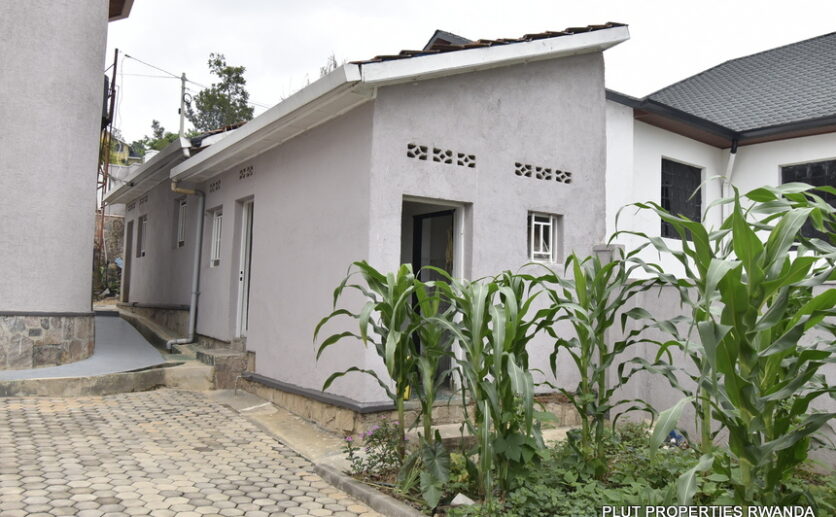 Nyarutarama Kigali house for rent plut properties (4)