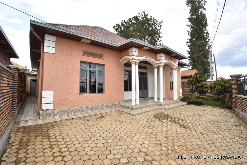 Unfurnished house for rent in Busanza Kanombe.