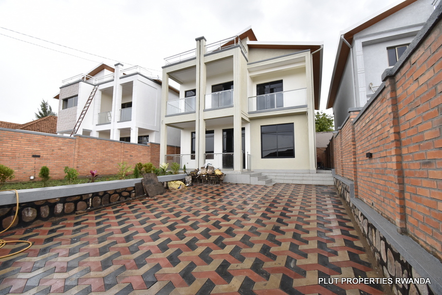 Beautiful house for sale in Kagugu.