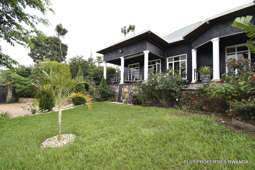 House for rent in Kacyiru