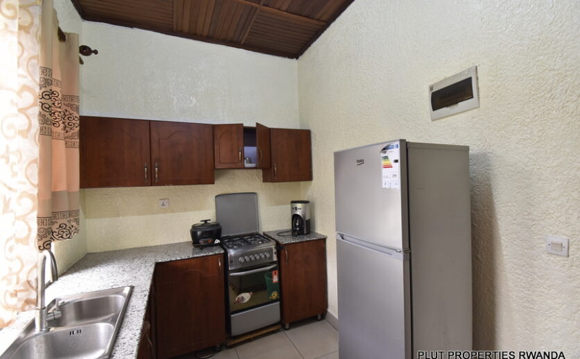Beautiful house for rent in Kacyiru plut properties (11)