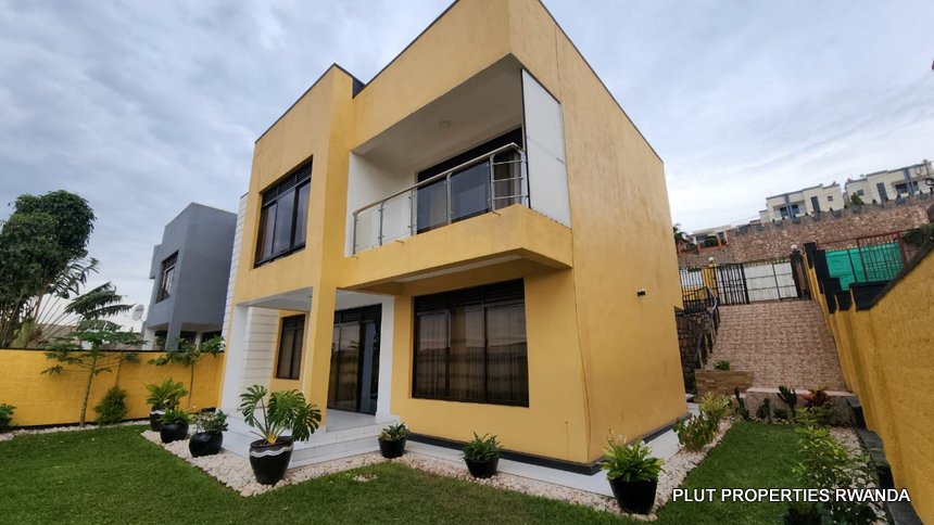House for rent in Rebero