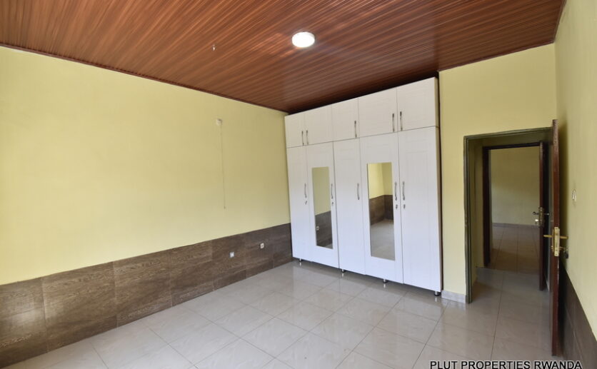 House for sale plut properties (7)