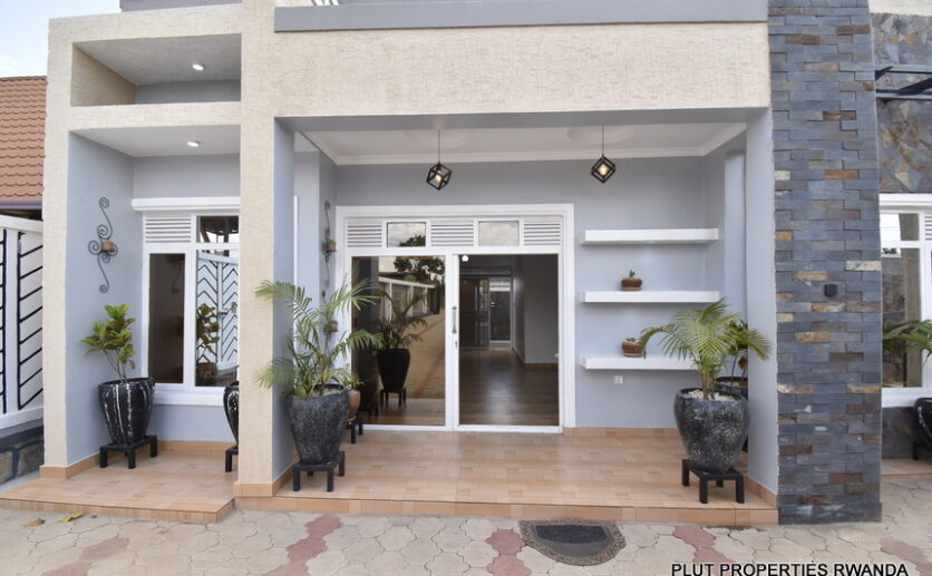 Kimironko house for sale plut properties (1)