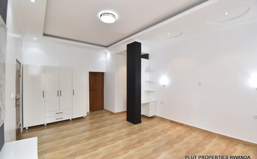 Kimironko house for sale plut properties (11)
