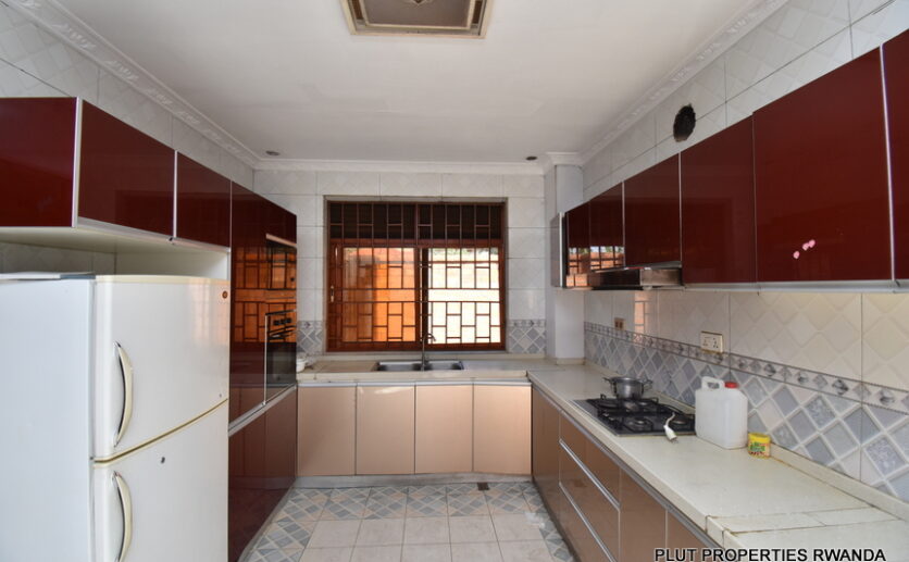 House for rent in Kicukiro plut properties (7)