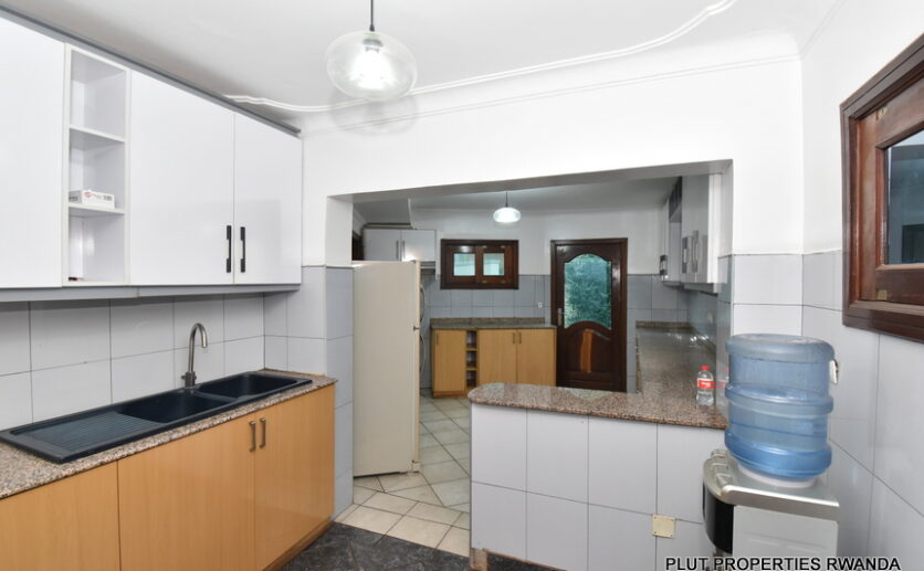 House for rent in Gacuriro plut properties (6)