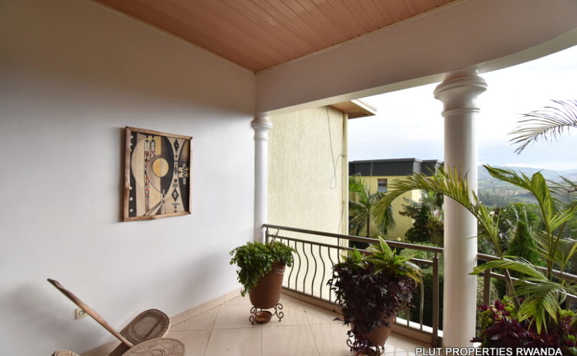 House for rent in Kagugu plut properties (16)