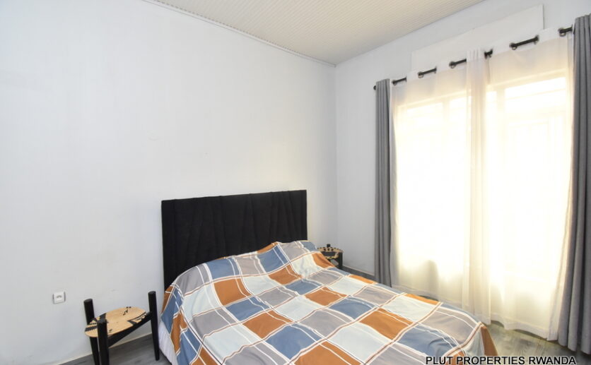 House for rent in Kicukiro plut properties (11)