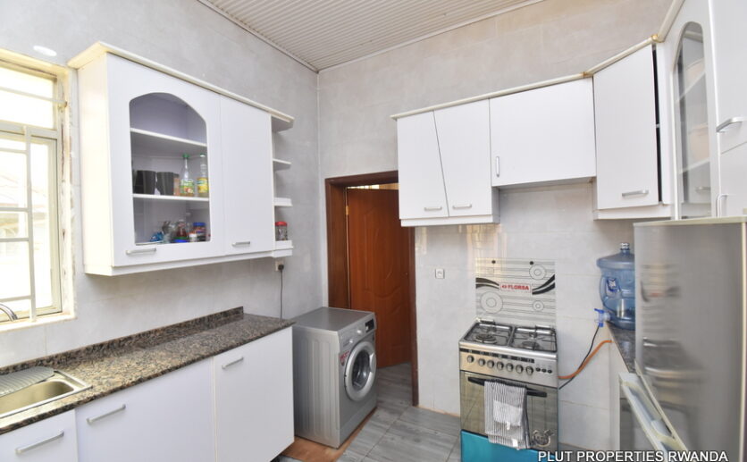 House for rent in Kicukiro plut properties (7)