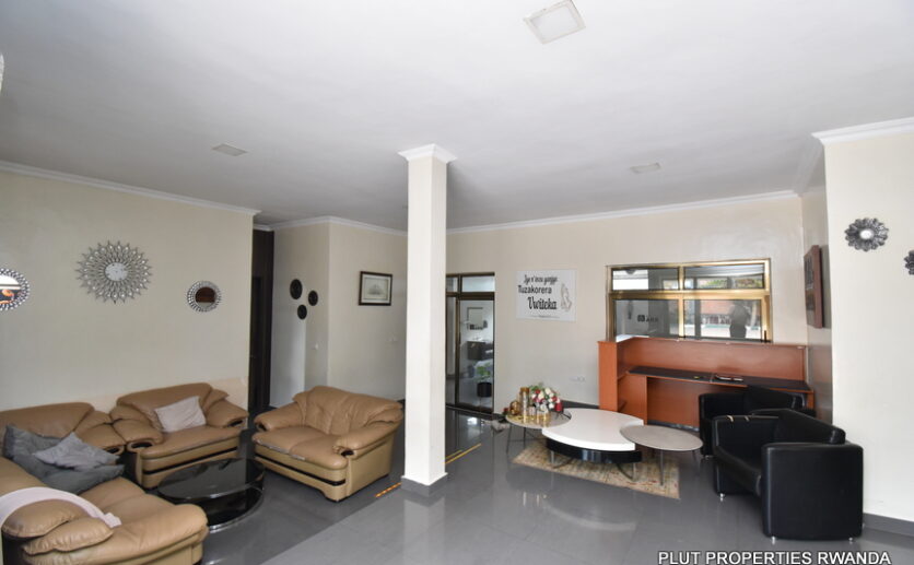 House for rent plut properties (6)