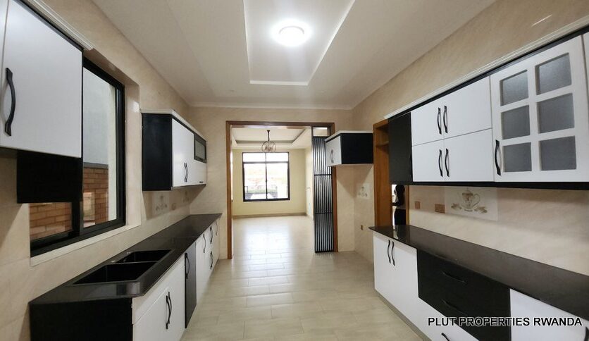 House for sale in Gisozi plut properties (1)