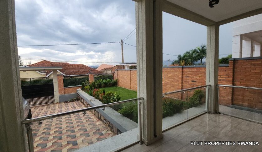 House for sale in Gisozi plut properties (6)